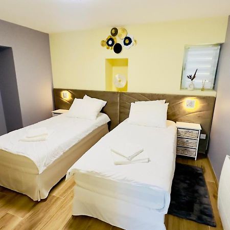 Appartement Cosy A Reminiac Ngoại thất bức ảnh