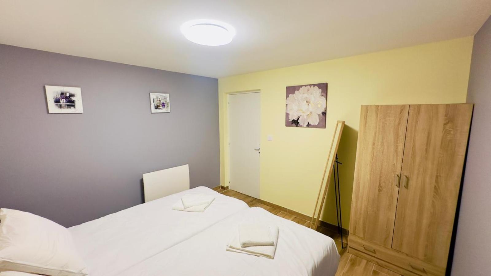 Appartement Cosy A Reminiac Ngoại thất bức ảnh